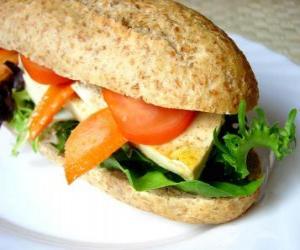 пазл Хорошая закуска или бутерброд с хлебом интегральные бара, с множеством различных ингредиентов